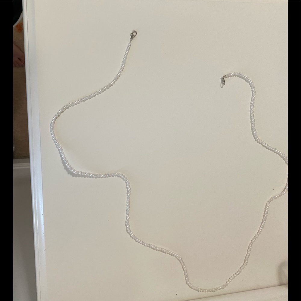 Mask holder (mask not included)
